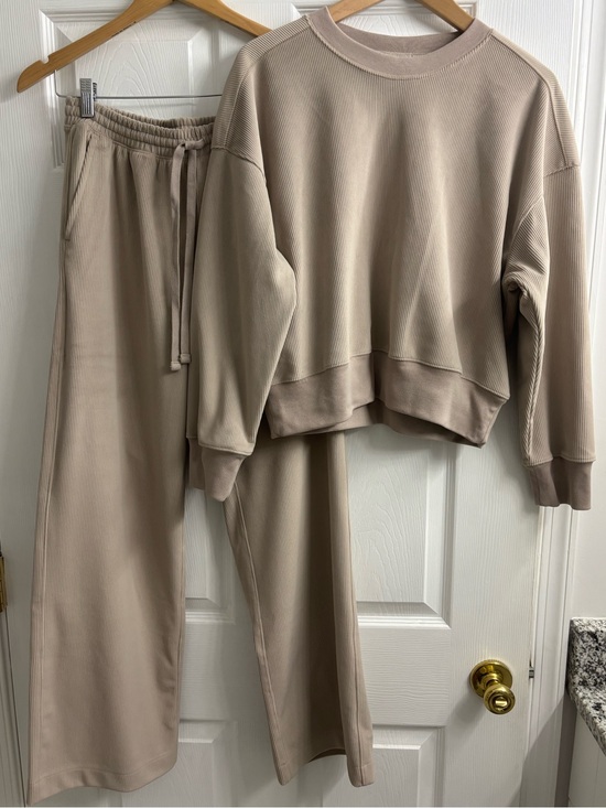 YPB Pants - YPB Lounge Set Abercrombie & Fitch Tan Small Sweatpants Sweatshirt Casual Taupe